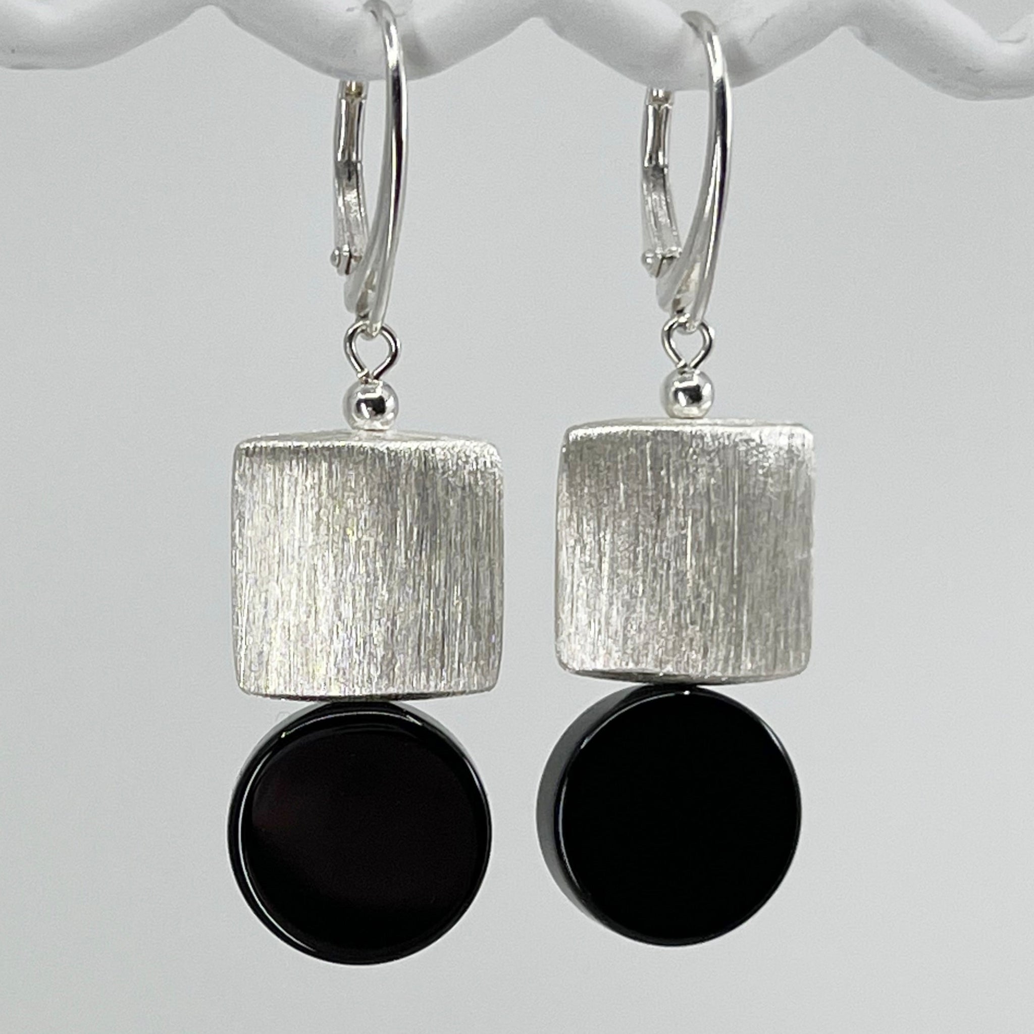 onyx 1313 earring