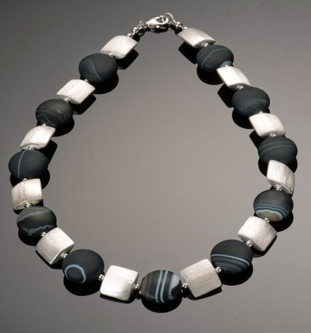 matte banded agate necklace